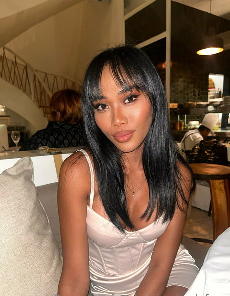 Sheiziss pornstar art photos