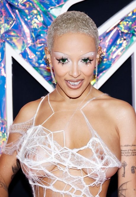 Doja Cat naked pornstar archive