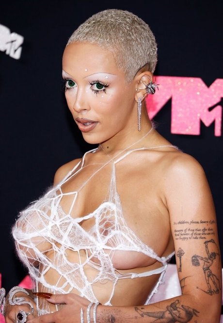 Doja Cat Profile pic