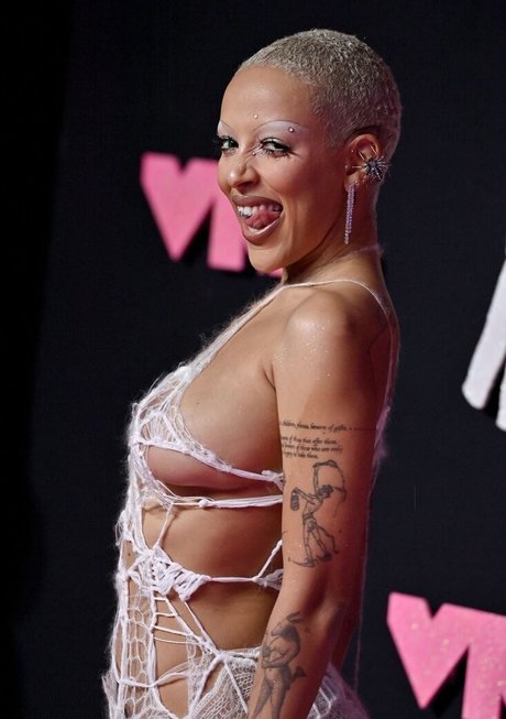 bald pussy onlyfans top picture