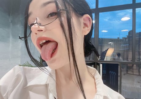 fake tits onlyfans erotic pic