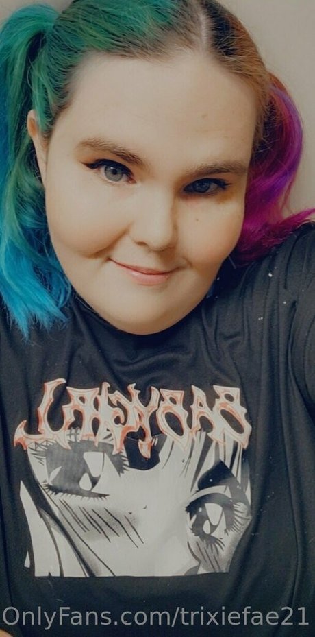 trixiefae21 nice pornstar img