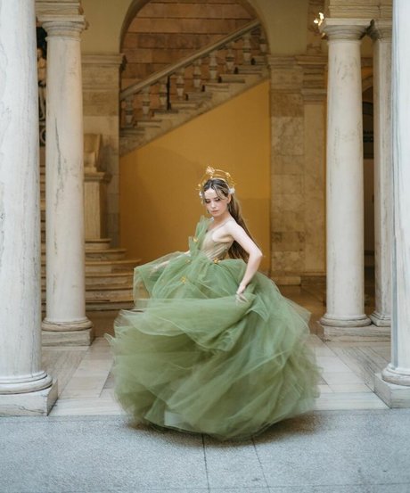 queen astraea pornstar adult pic