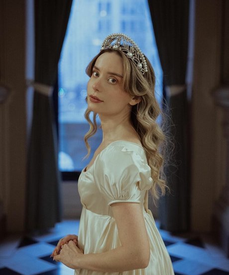 queen astraea free star gallery