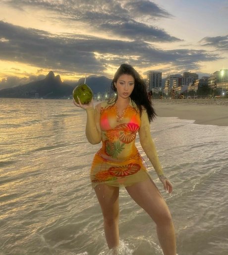 Kali Uchis star art galleries