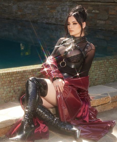 Saraya Bevis top model galleries