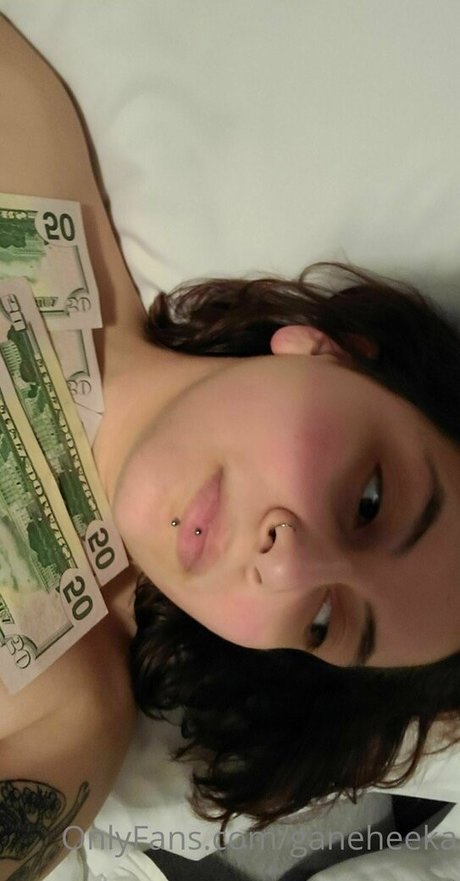 ganeheeka best star pictures