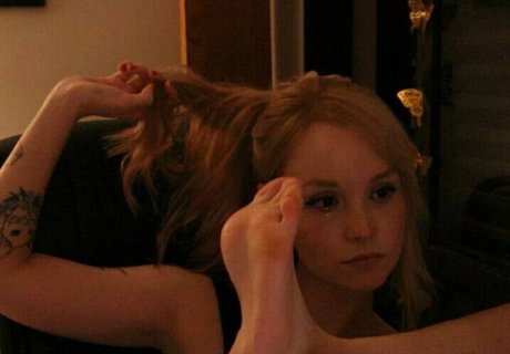 Flavia Sayuri model perfect image