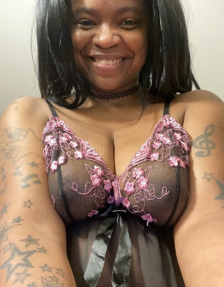 yummybrownfox pornstar adult pic