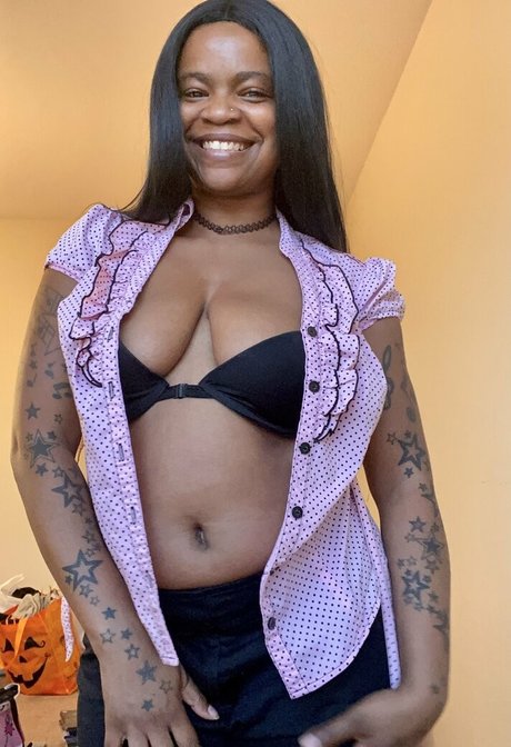 yummybrownfox porn model picture