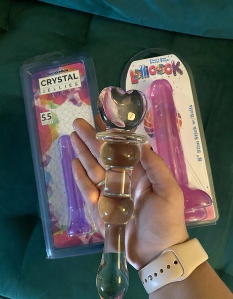 cappucino queen model art image