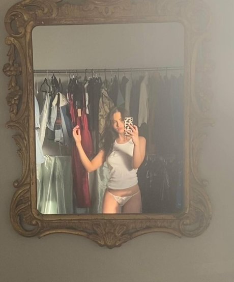 alexjanai nudes actress images