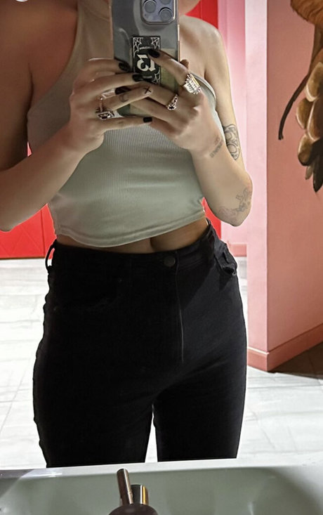 Rita Flores pornstar nude photos