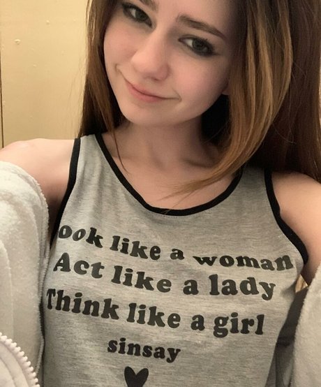 hdsonki pornstar nude photo