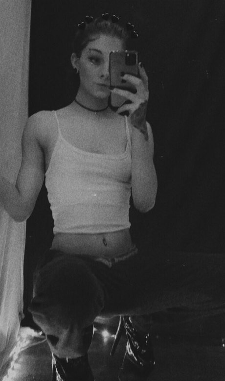 free cheech chronic nude star pictures