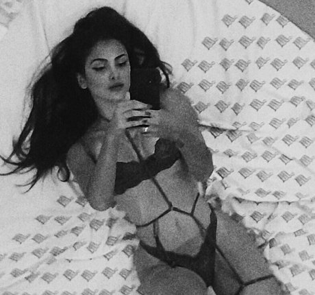 Sua Latina high quality actress img