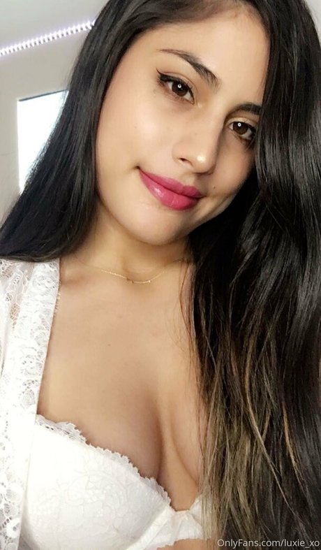 luxie xo star naked photo