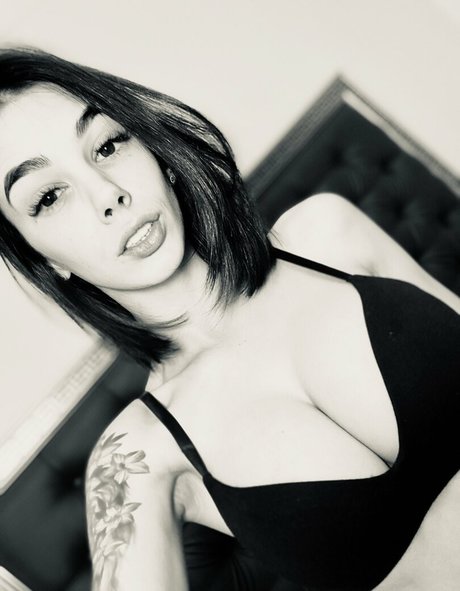 arab girls onlyfans free nude img