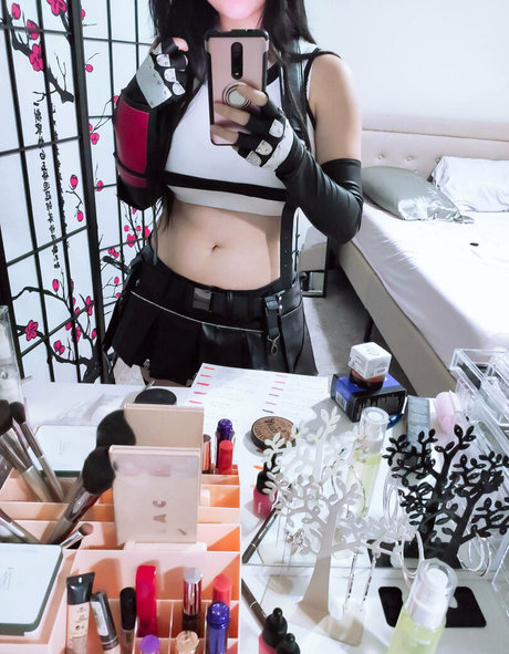 yooniefree erotic star picture