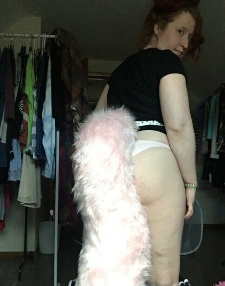 Inabluedr3am pornstar hot photo