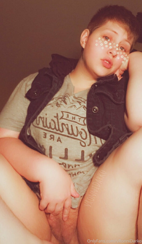 vronnidarko star art galleries