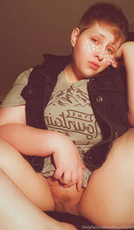 vronnidarko nudes pornstar picture