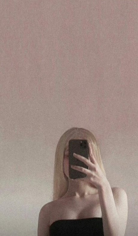 Leticia Sykes model sex picture