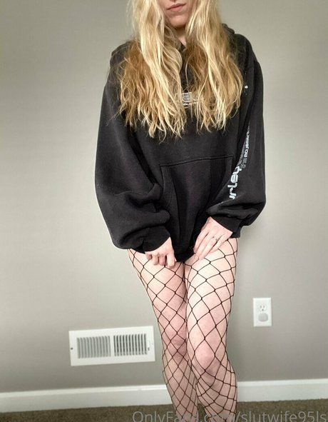 slutwife95ls model adult pictures