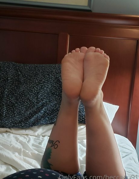 becca4u91 nude model images