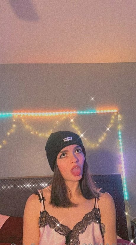 freakyfernu 8 pornstar erotic image