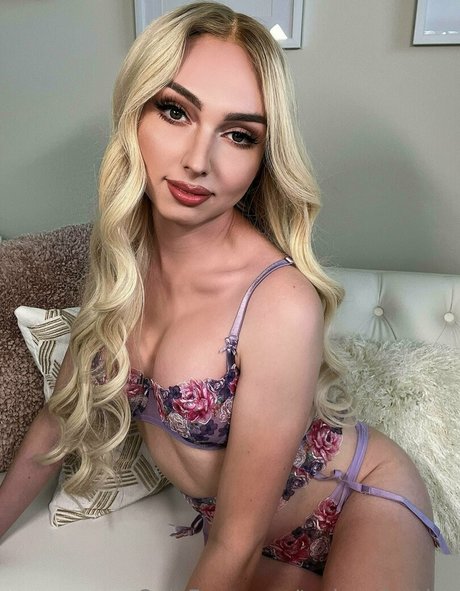 tsvictoriaprice star porn gallery