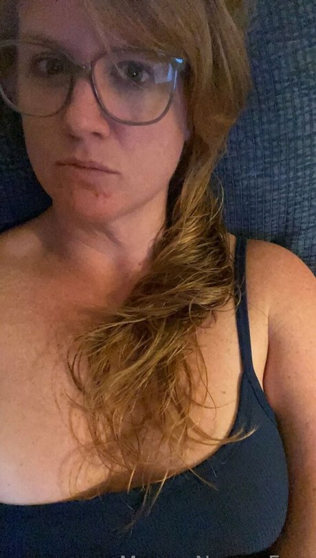 messy nessy free model sexy pictures