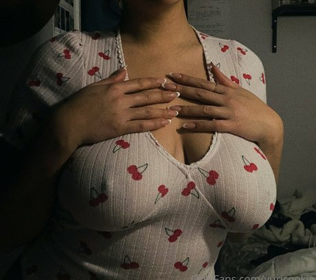 yuricookie perfect actress photo