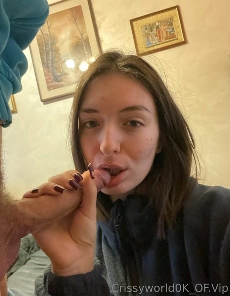 crissyworld0k erotic star picture