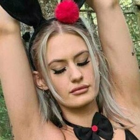 EliseGrimsmo actress pic