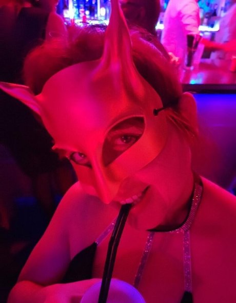 casada calentita pornstar art img