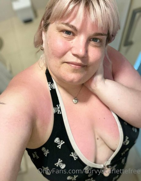 curvyscarlettefree adult actress picture