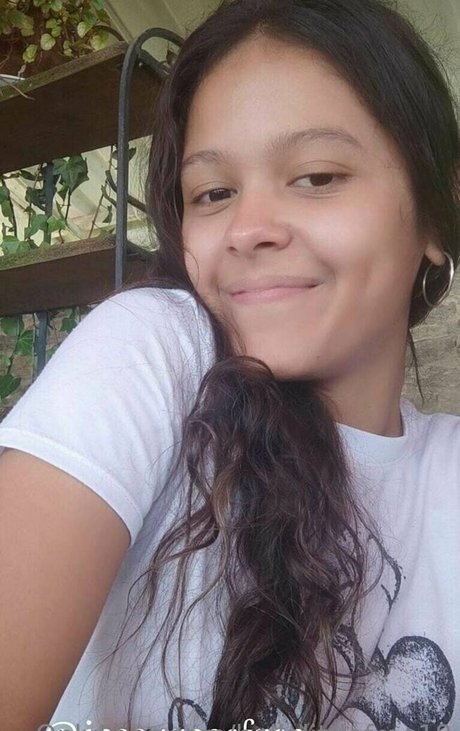 bellalittlefree18 sex star image