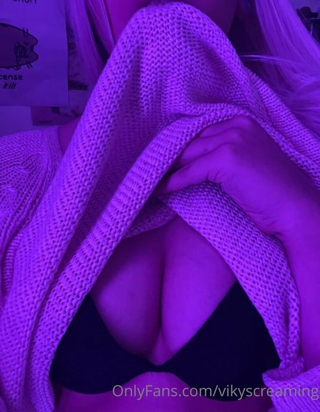 vikyscreaming pornstar nudes pictures