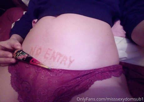 busty redhead teen onlyfans pornographic images