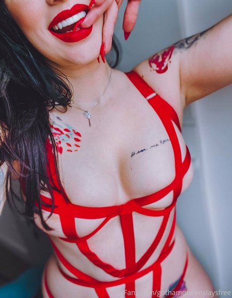 gothamqueenslaysfree hot model images