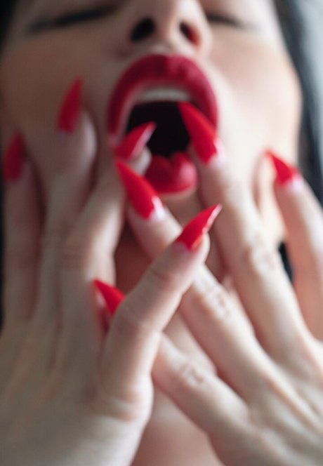 gothamqueenslaysfree star free gallery