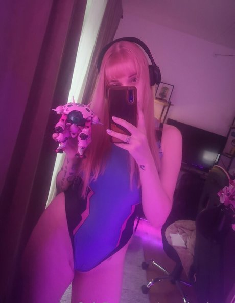 pynnksphynx naked actress gallery