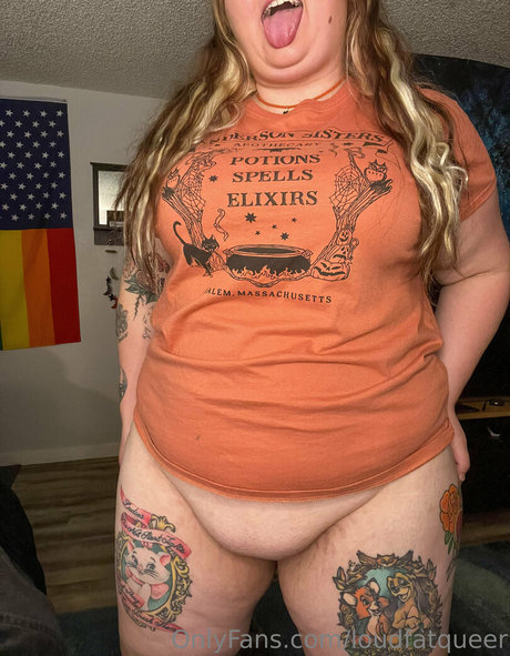 loudfatqueer free actress photos