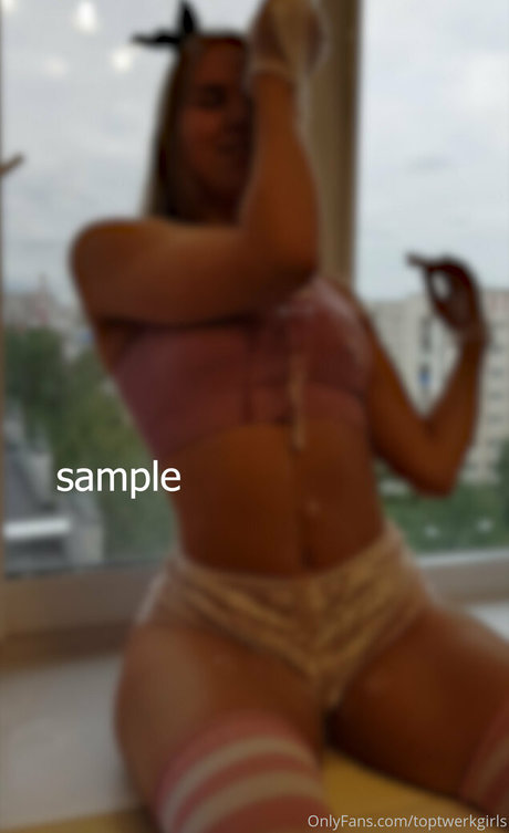 toptwerkgirls pornographic star photos