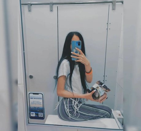 alymaria18 star beautiful photo