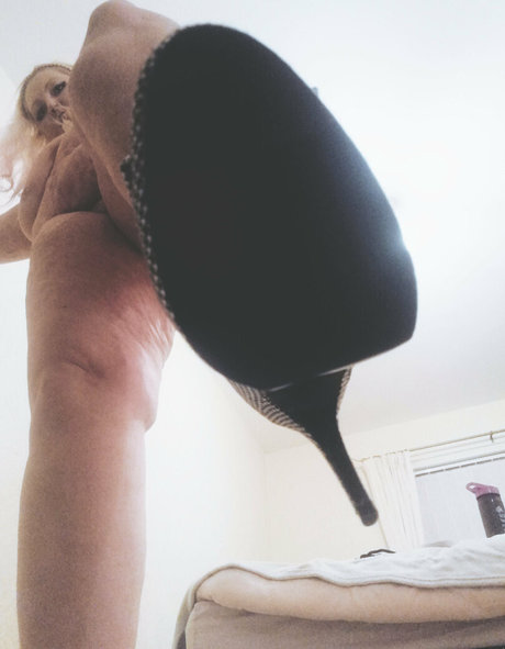 mistressmel1 exclusive model galleries