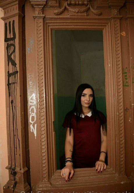 exciting angela star exclusive img