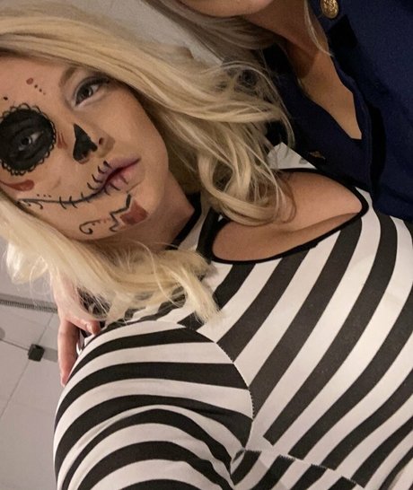 ellitelli model hd galleries