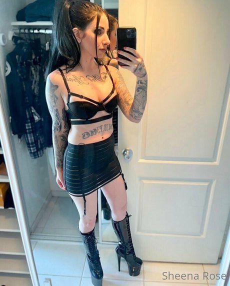 freesheenarose model naked photos